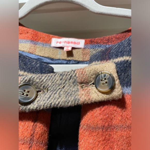 ModCloth Tartan Cape - Picture 3 of 5